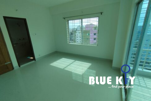 8d316bde-09a4-45c7-ba7a-de8a508b202c